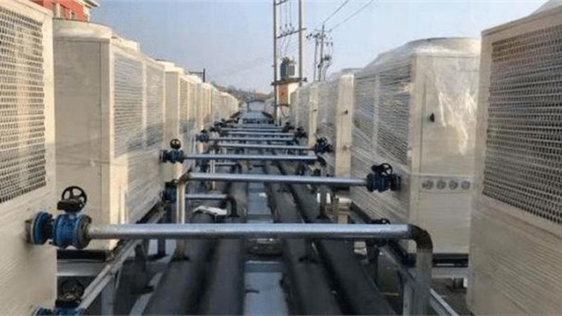 小标题：一、冷水机的作用与分类